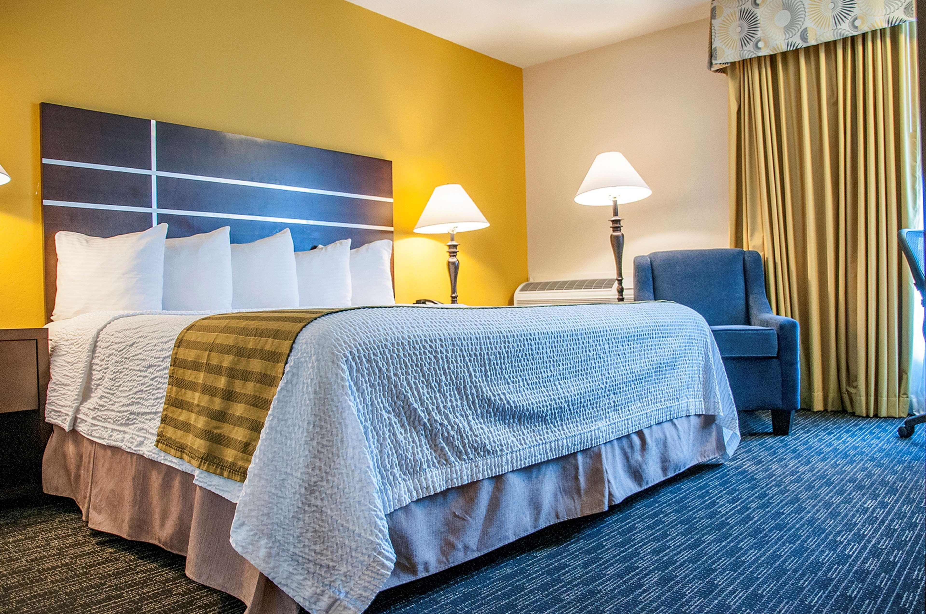 Best Western Village Inn Fresno Eksteriør bilde